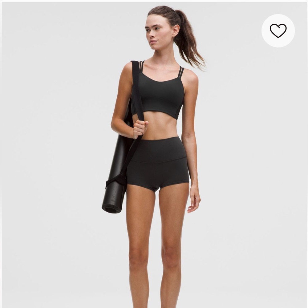 lululemon Align High Rise Short - 2 inch (Size 6)